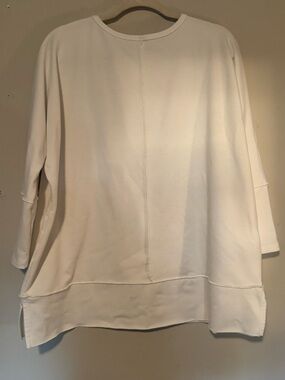 GUC SPANX White Relaxed Lightweight Crewneck Pullover- Size Large